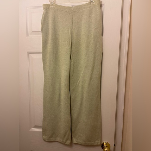 St John Pants - Picture 2 of 5
